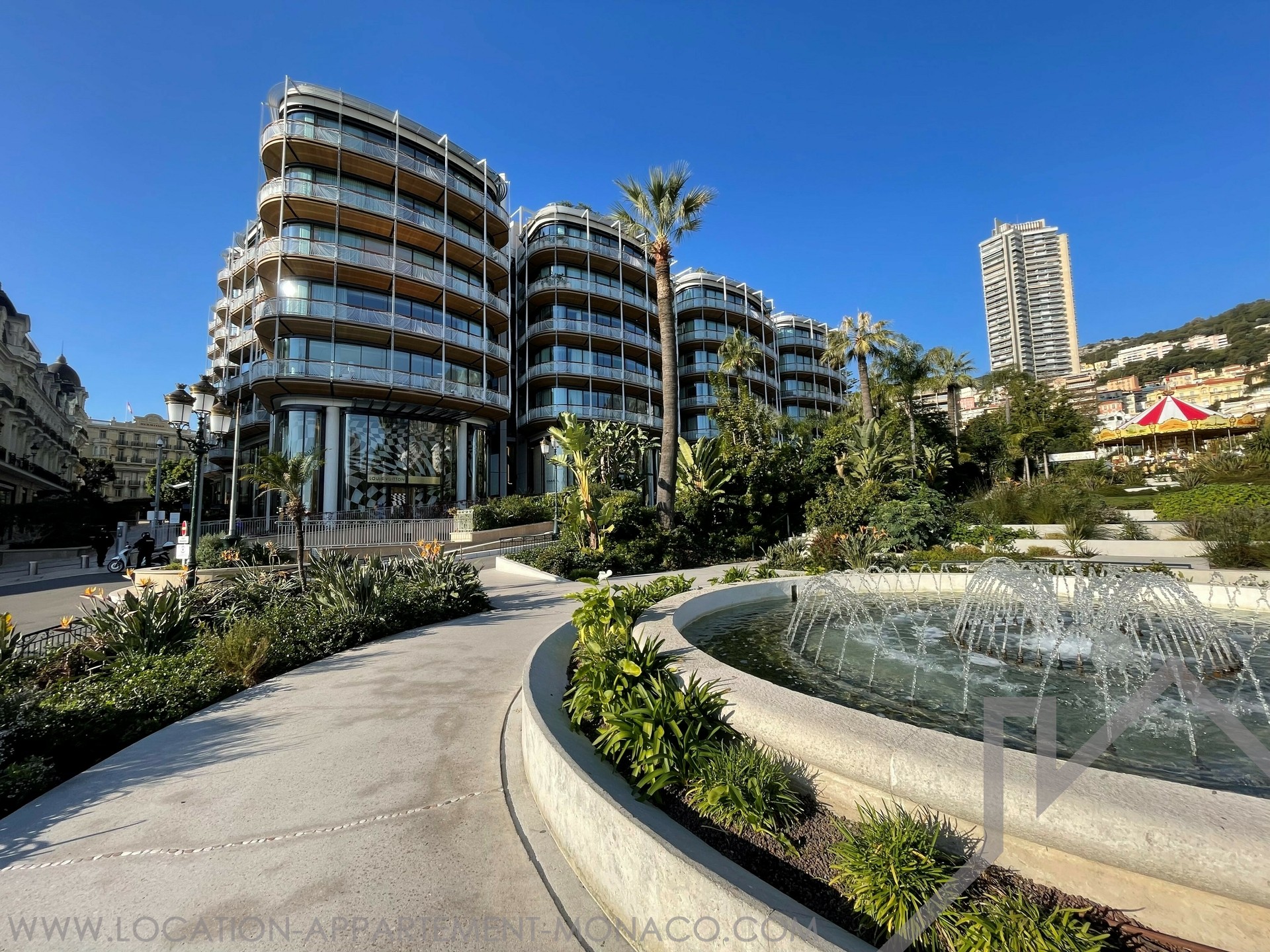 Triplex with pool One MonteCarlo Apartments for rent in Monaco