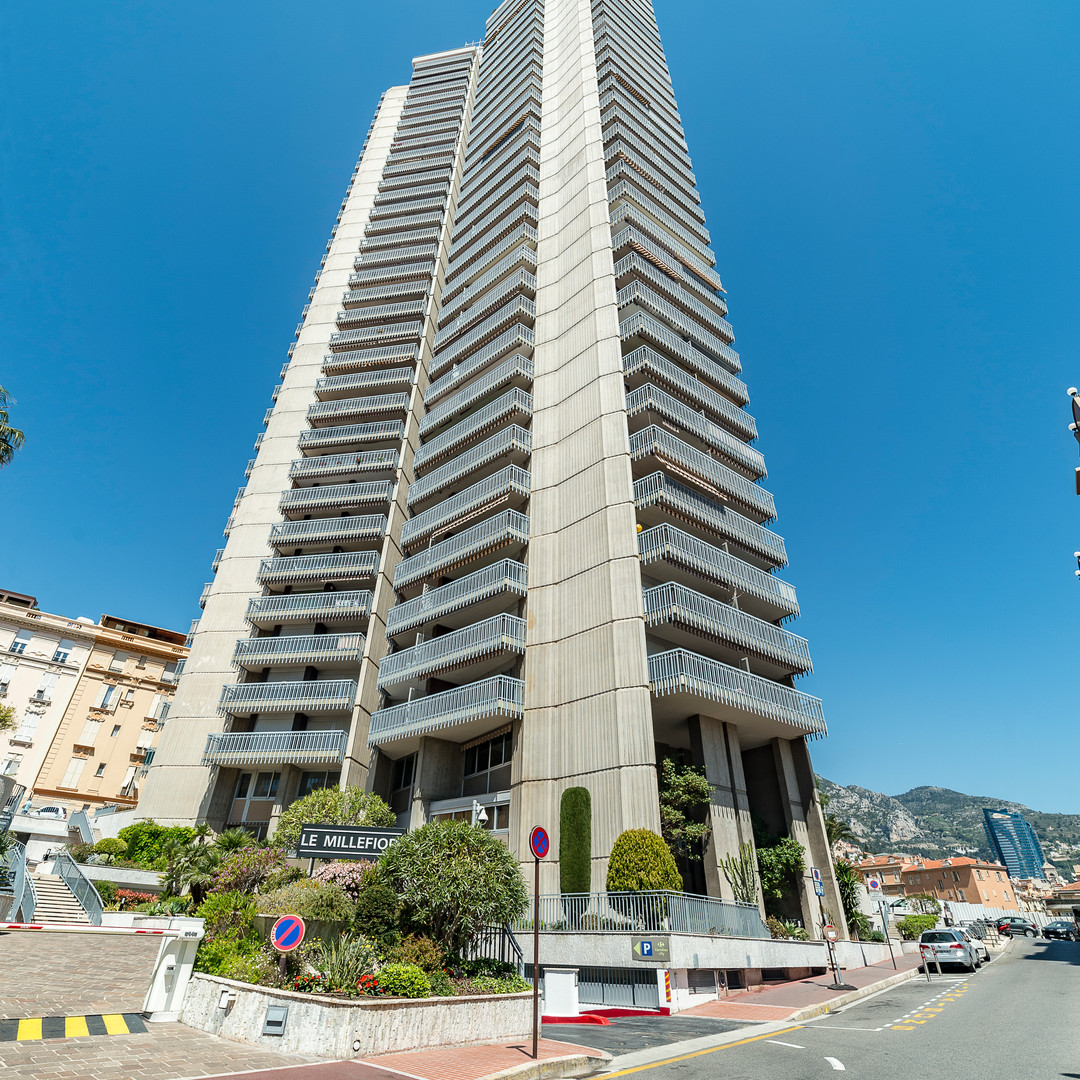 SPACIEUX STUDIO  AVEC VUE MER AU MILLEFIORI - Apartments for rent in Monaco