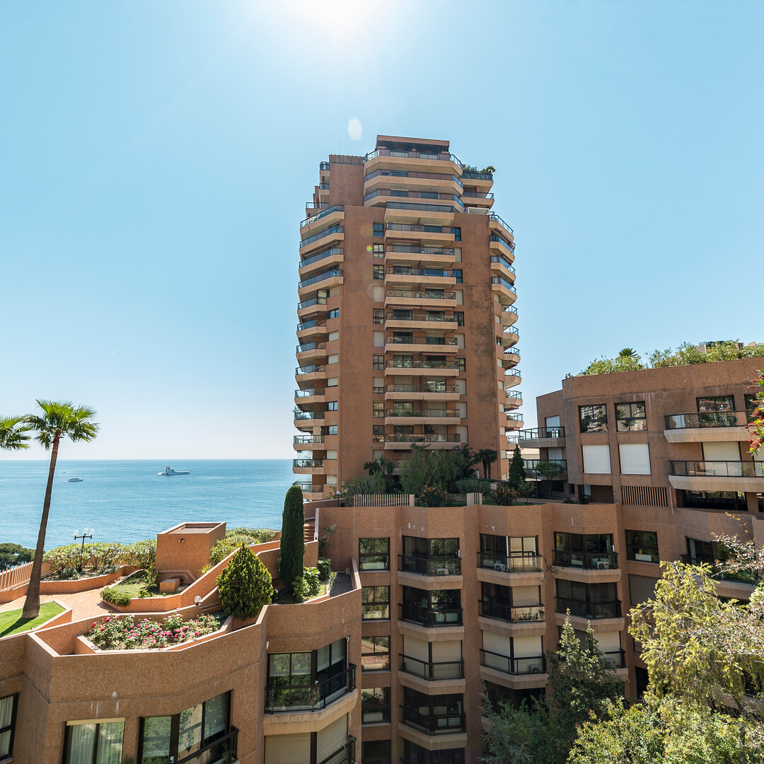 Fully equipped 1-room office - 3 people - Apartments for rent in Monaco
