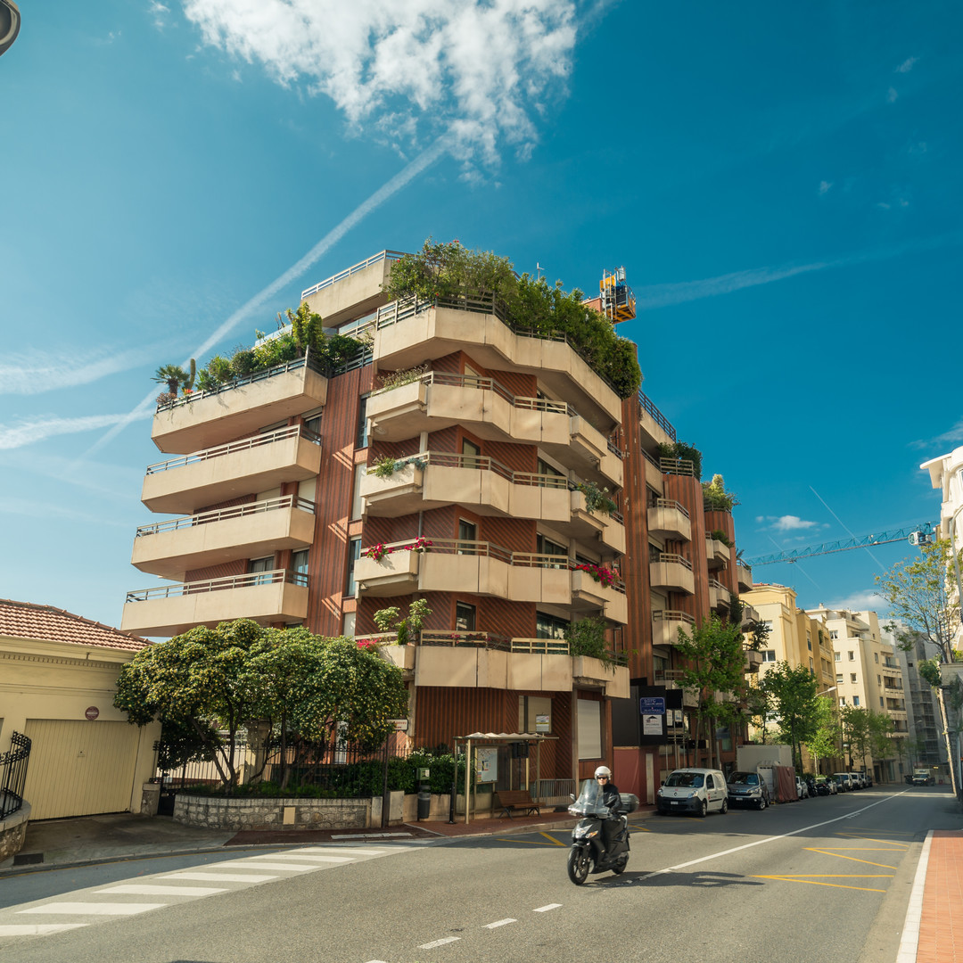 Parking for rent at the Soleil d'Or - Apartments for rent in Monaco