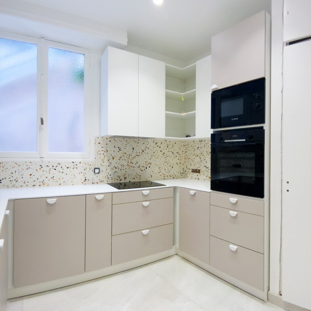 3 room apartment completely renovated - Neat interior with sea view - Apartments for rent in Monaco