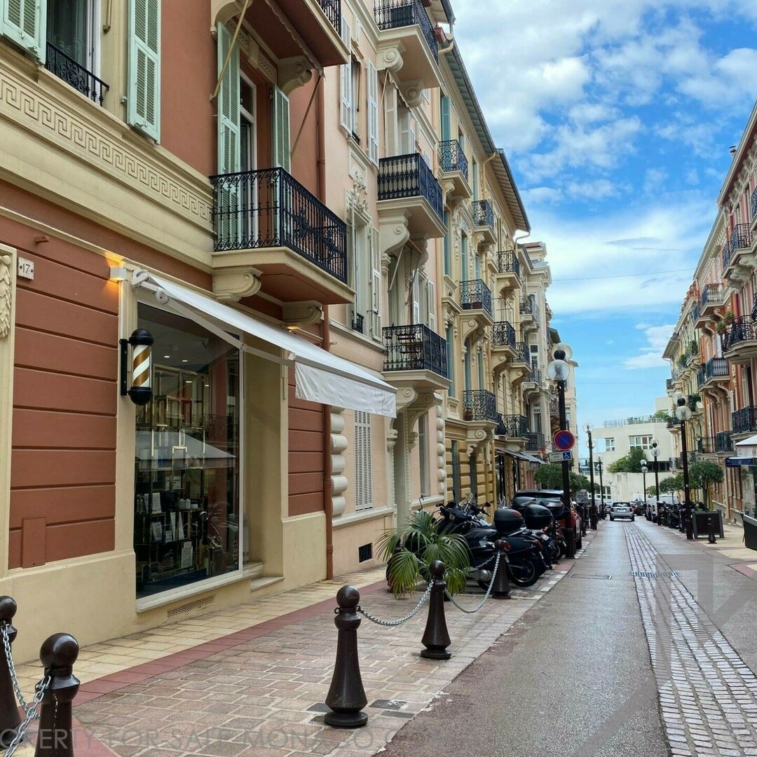 COMMERCIAL PREMISES - Apartments for rent in Monaco