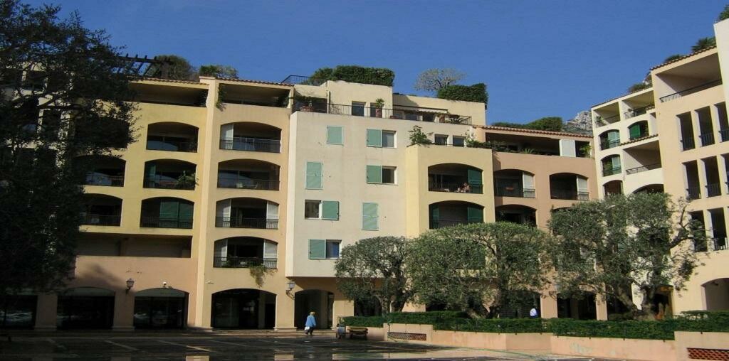 OFFICE FONTVIEILLE - Apartments for rent in Monaco