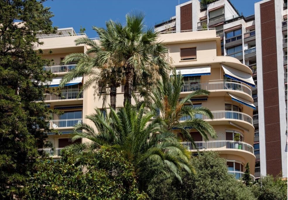 RENTAL - LARGE APARTMENT - MONTE CARLO - Apartments for rent in Monaco