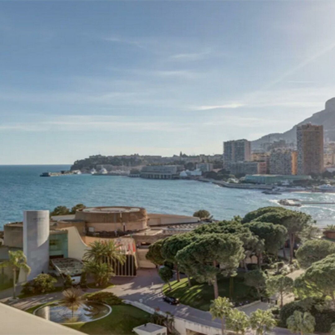 Villa La Cascade on the Larvotto Peninsula - Apartments for rent in Monaco
