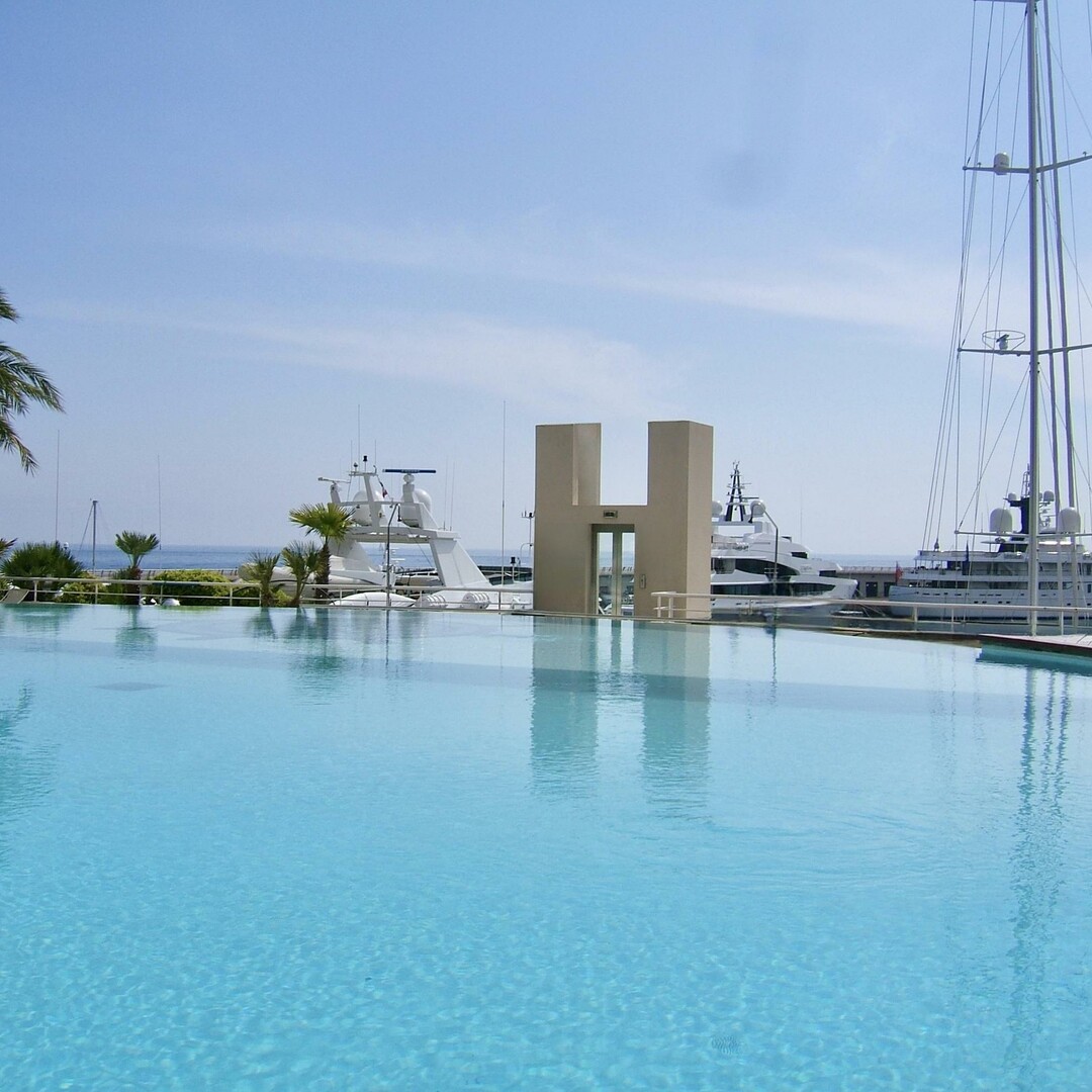 Elegant 2-bedroom apartment | Seaview | Fontvieille - Apartments for rent in Monaco