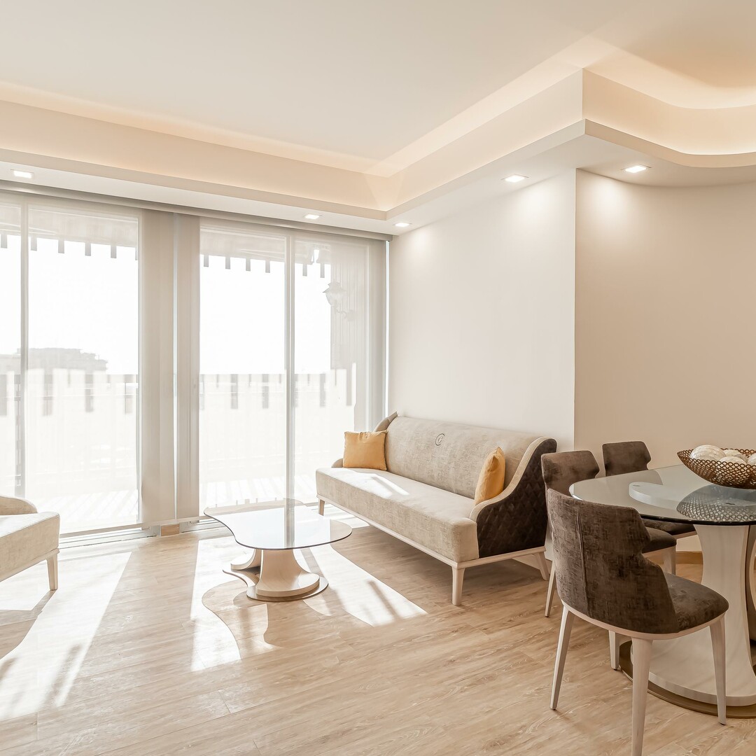 Golden Square | Renovated 2-bedroom apartment with views - Apartments for rent in Monaco