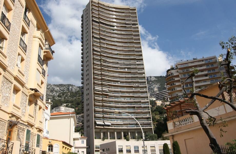 RARE CELLAR  FOR SALE IN THE ANNONCIADE - Apartments for rent in Monaco