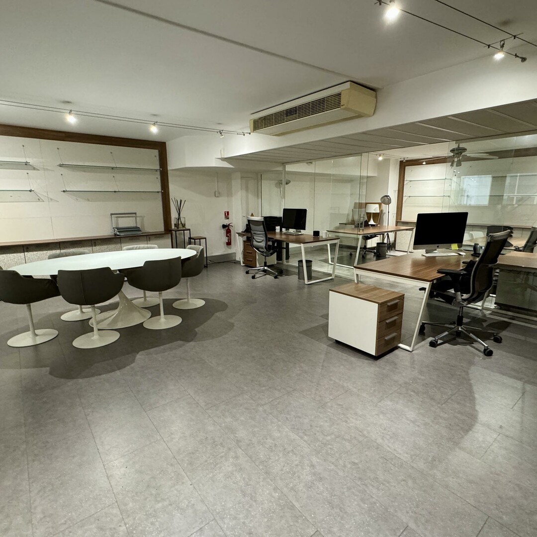 Spacious office close to the city center - Sole agent - Apartments for rent in Monaco