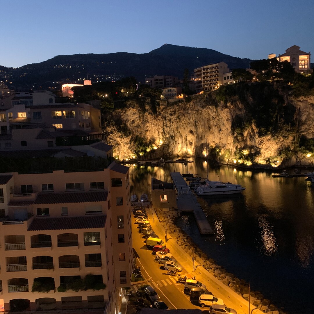 Cave Grand Large - Apartments for rent in Monaco
