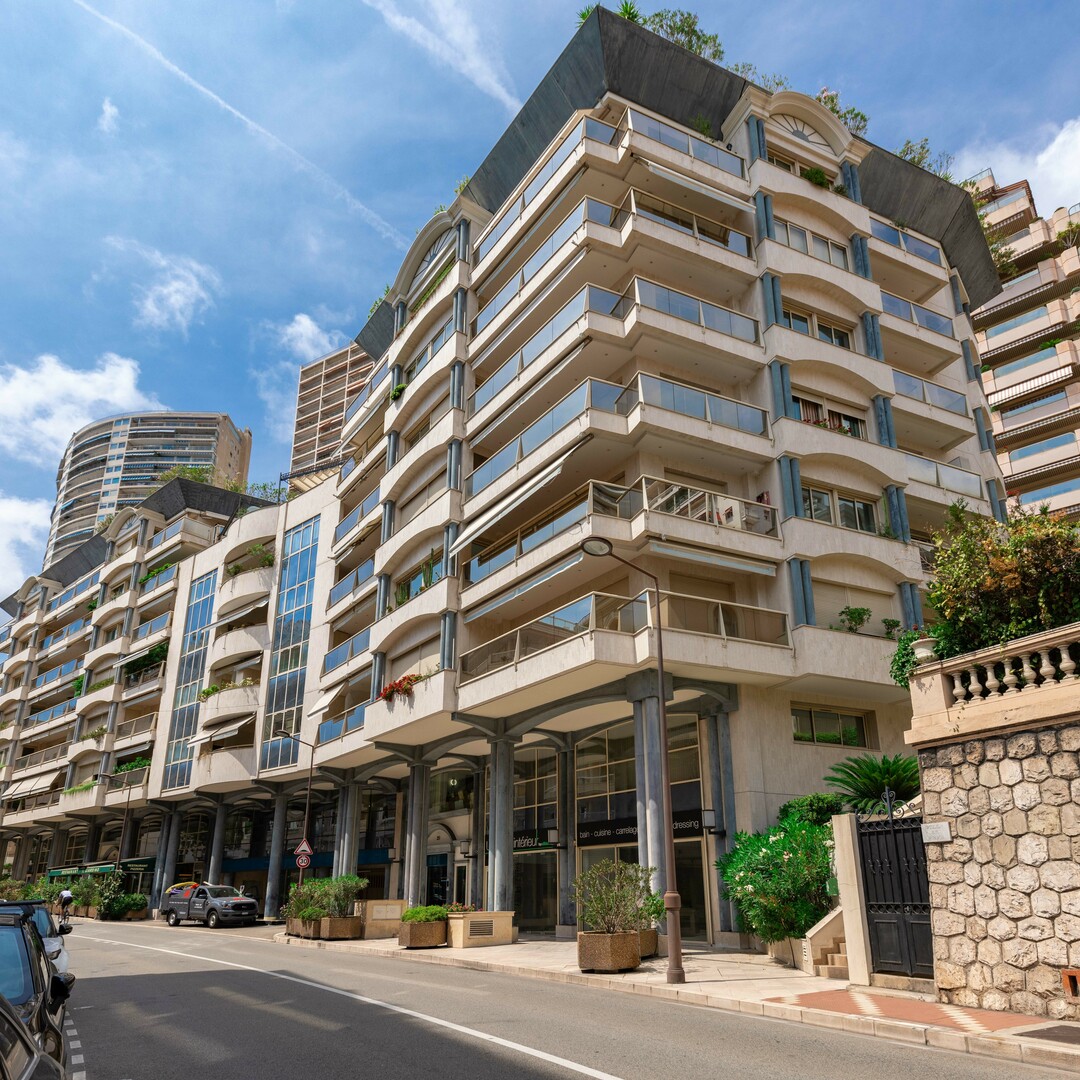 SPACIOUS OFFICE IN A PRESTIGIOUS RESIDENCE - Apartments for rent in Monaco