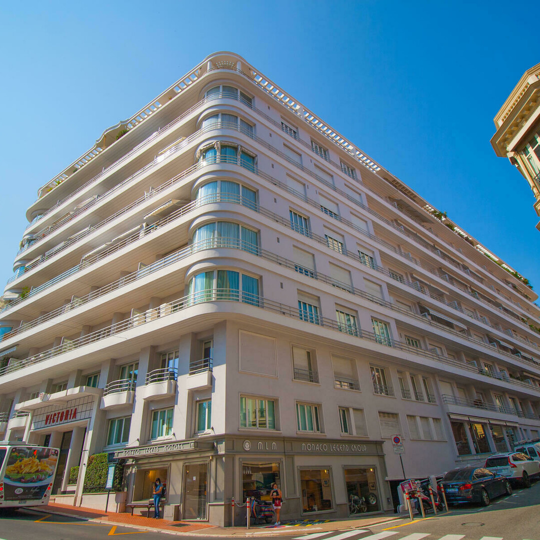 PLEASANT 2 ROOMS - Apartments for rent in Monaco