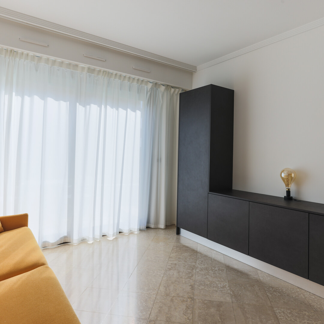 BEAUTIFUL FURNISHED OFFICE WITH CELLAR AND PARKING - Apartments for rent in Monaco