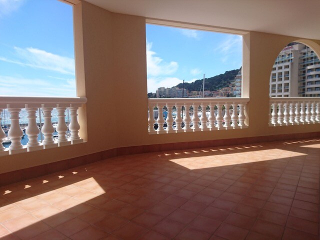 SUBLIME RESIDENCE IN THE HEART OF FONTVIEILLE: LUXURY AND COMFORT - Apartments for rent in Monaco