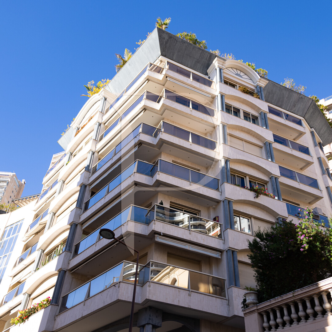 SPACIOUS 3/4P - RESIDENCE ‟LE ROCAZUR‟ - Apartments for rent in Monaco