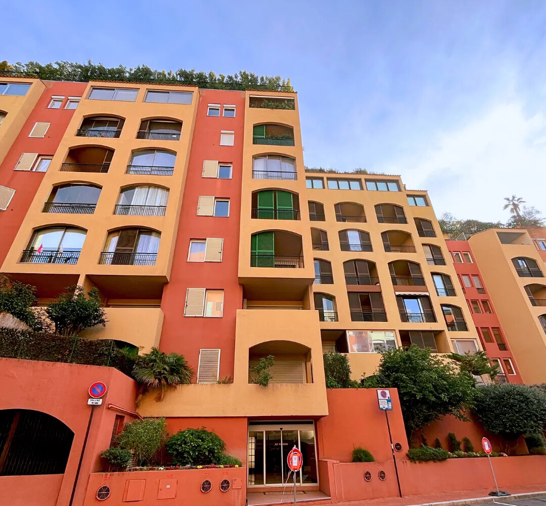 Local commercial / bureau à louer - Apartments for rent in Monaco