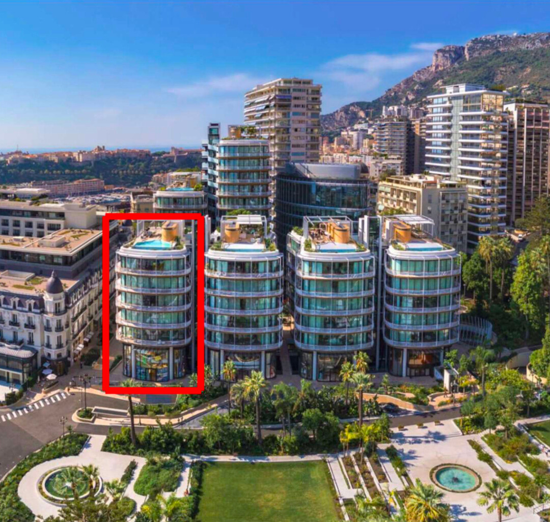 Magnificent Duplex With Exceptional Views of the Casino Square & the Sea - Apartments for rent in Monaco