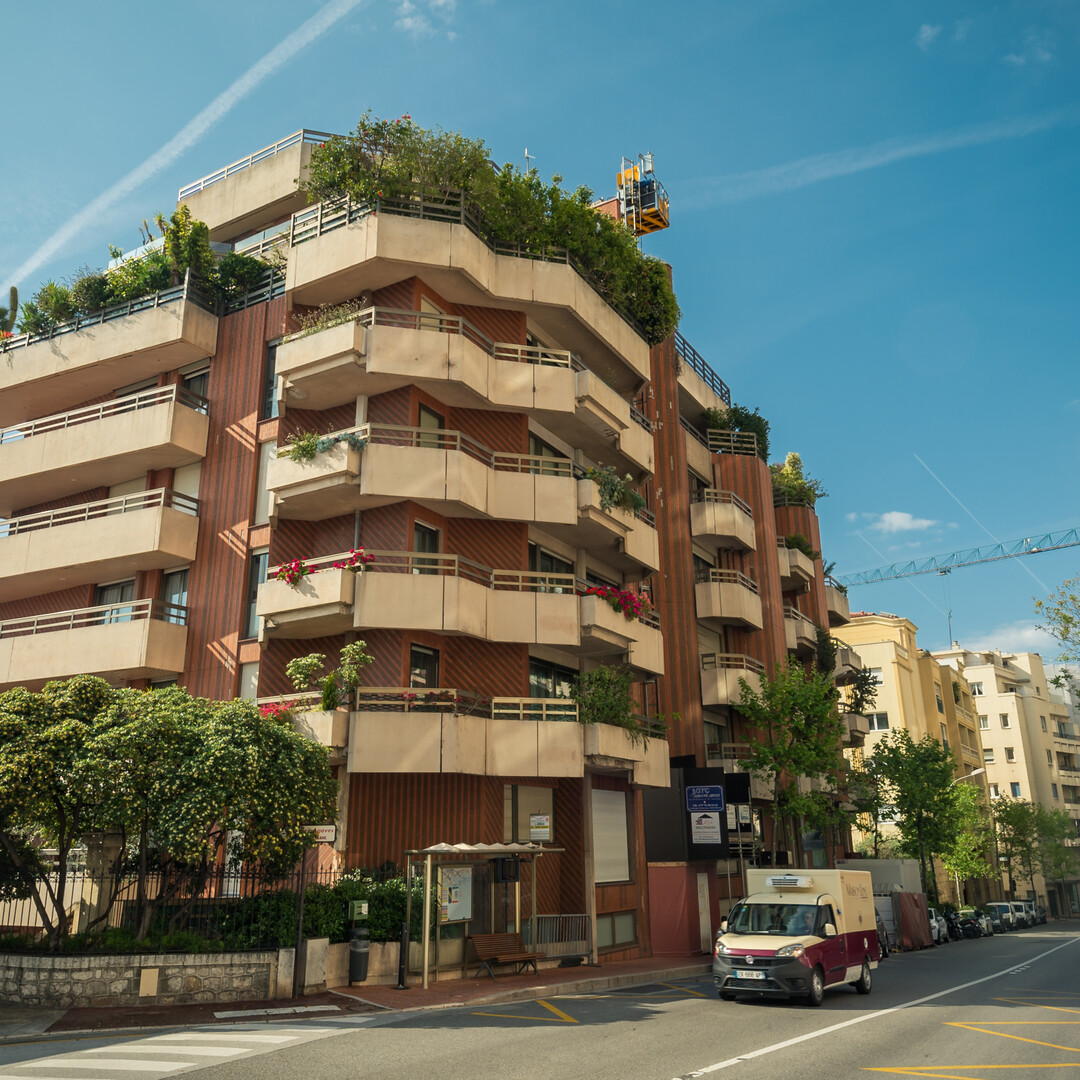 Spacious Box for rent at the Soleil d'Or