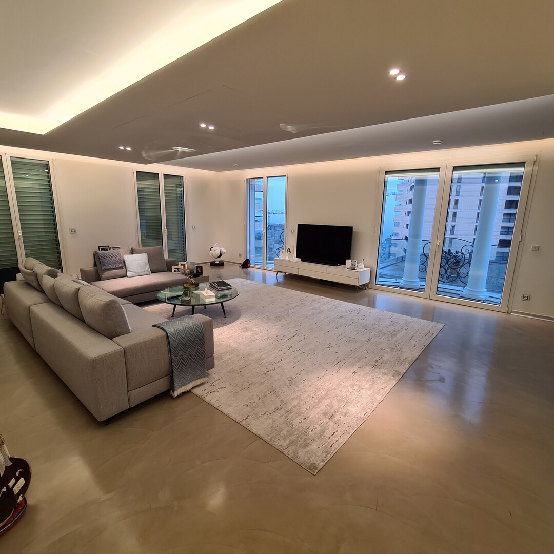 Carré d'Or - Apartement in a Prestigious Residence