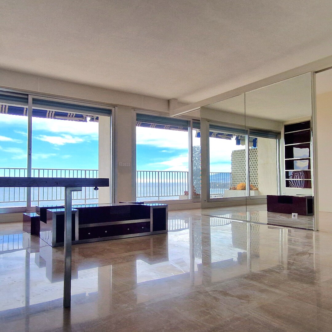 SUN TOWER - One bedroom apartment