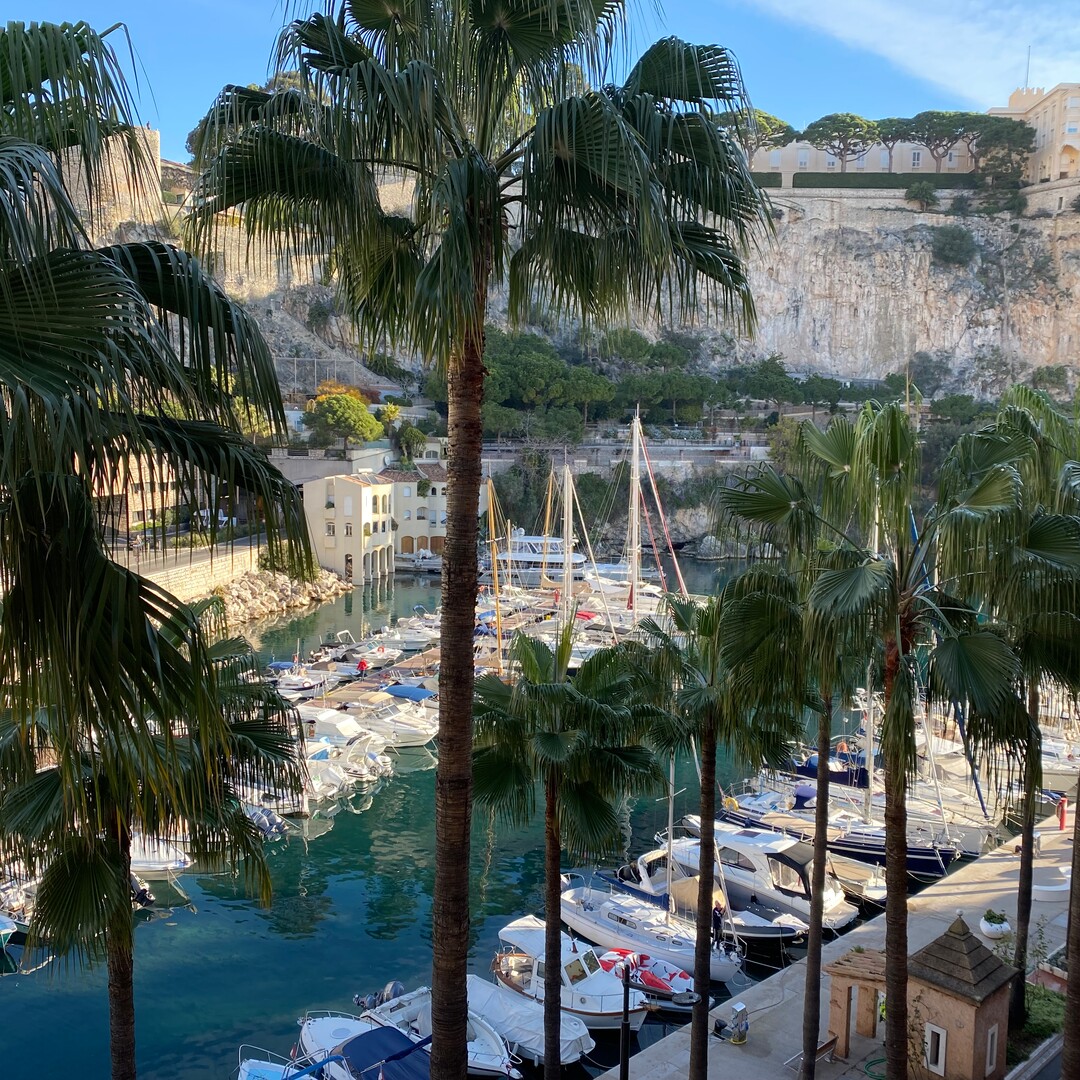 studio avec belle vue sur le petit port