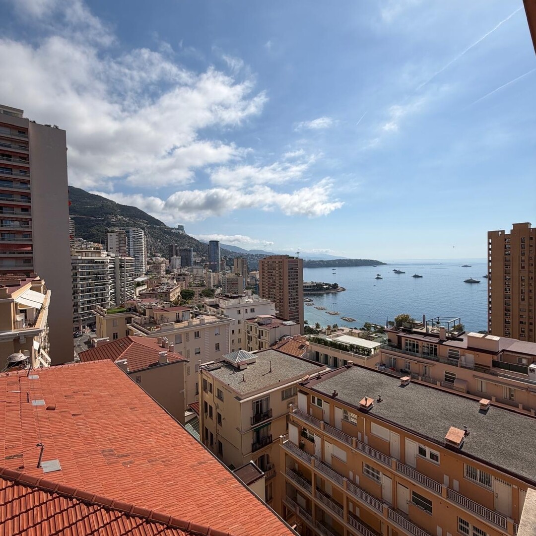 2 ROOMS WITH TERRACE - VILLA GARCIN