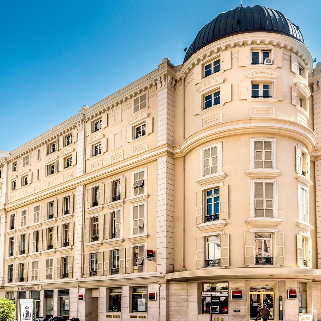 CARRÉ D'OR - 2-ROOM OFFICE- PALAIS DE LA SCALA