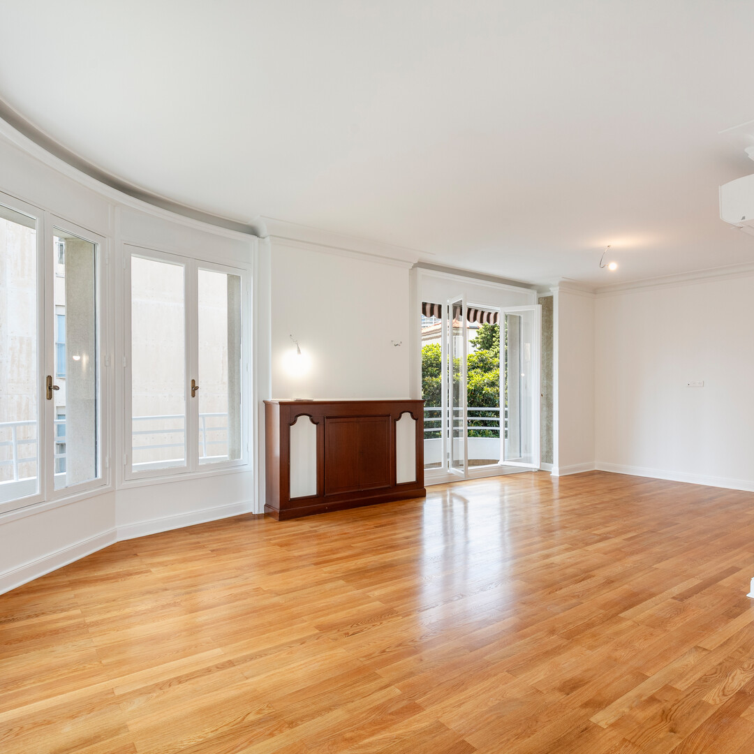 Exclusive 3-room apartment for rent Monaco La Rousse / Saint Roman