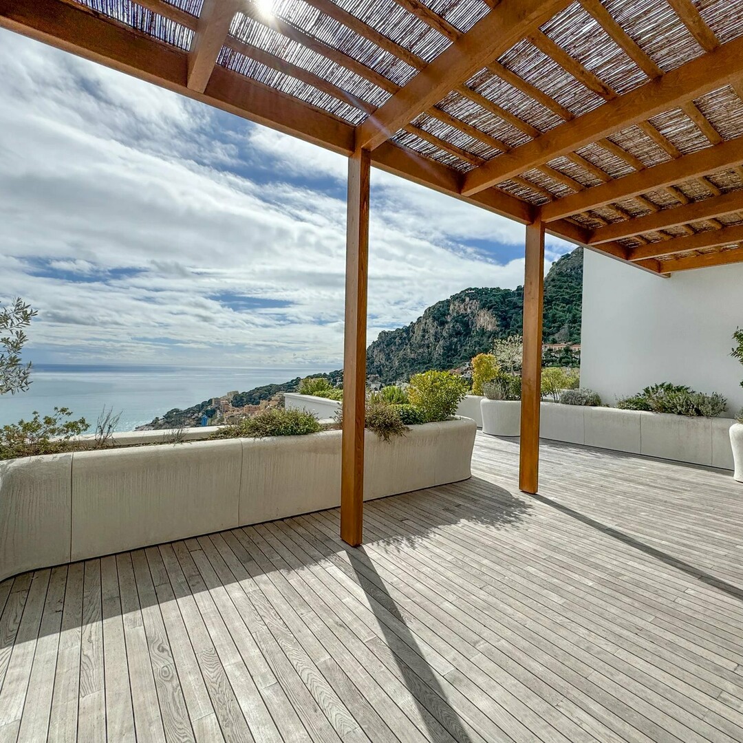 Fully furnished - L'Exotique - Exquisite 2 Bedroom Property