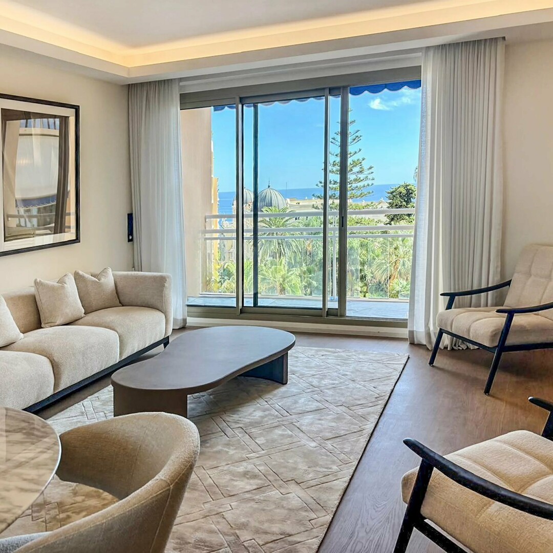 Sole Agent - Le Roqueville - Furnished and renovated three-room apartment