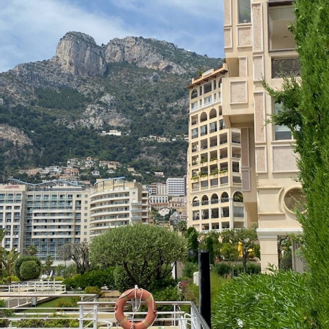 SPACIOUS ONE BEDROOM – FONTVIEILLE