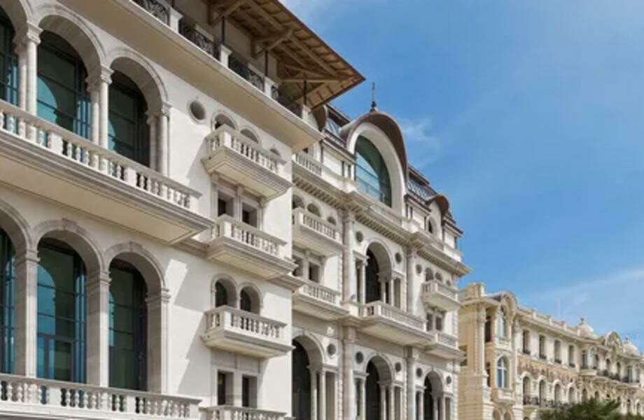 Luxurious duplex aprtment