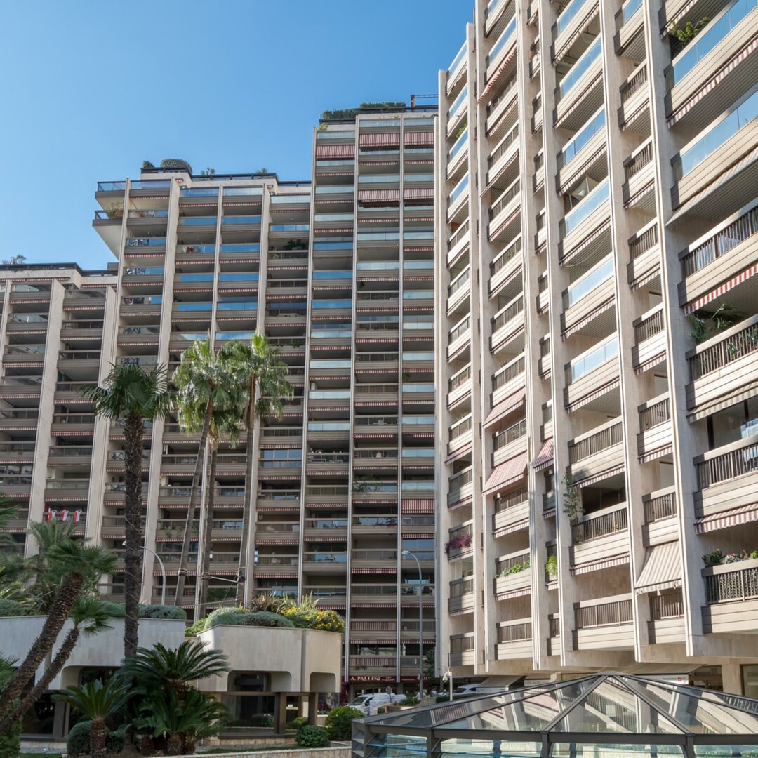 Studio in Park Palace, concierge, swimming pool, parking | Golden Square