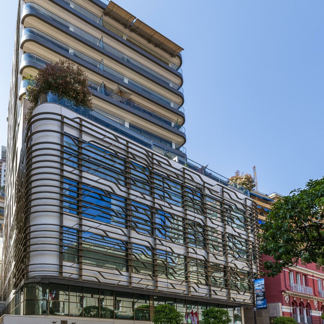 Stunning studio | Prestigious building | Condamine/Port