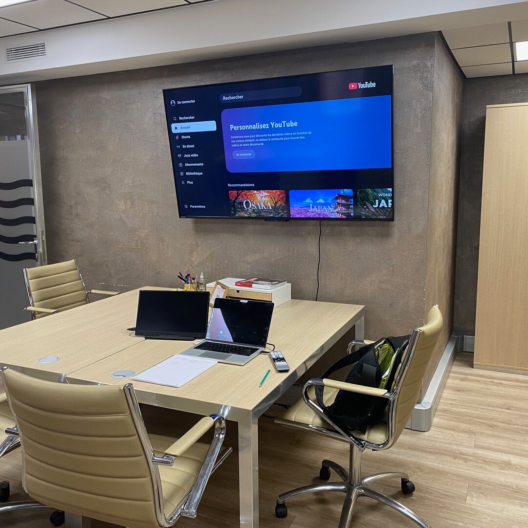 Furnished office space