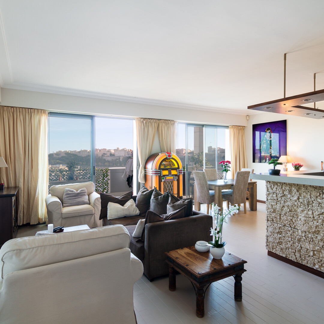 3/4 rooms with Monaco harbor and Palace view