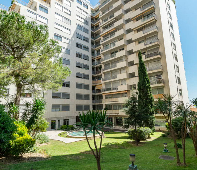 Large Studio with terrace