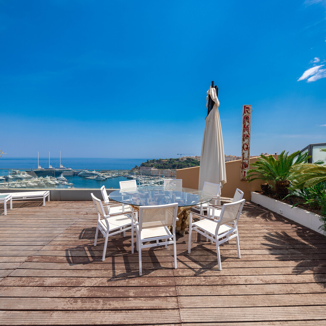Exceptional Triplex with Panorama of Monaco