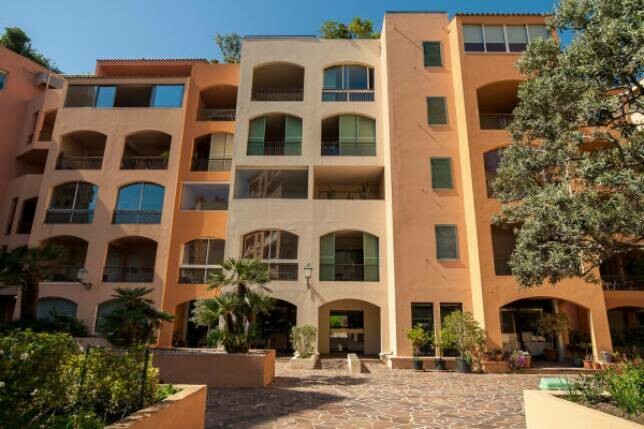 2 ROOMS FOR RENT - FONTVIEILLE MANTEGNA