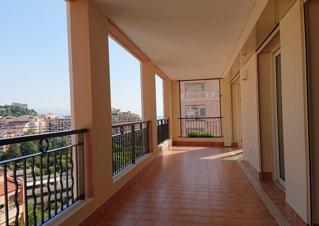 SPACIOUS 2 ROOM - FONTVIEILLE