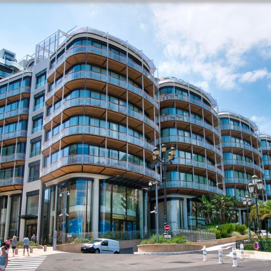 MAGNIFICENT DUPLEX AT ONE MONTE-CARLO