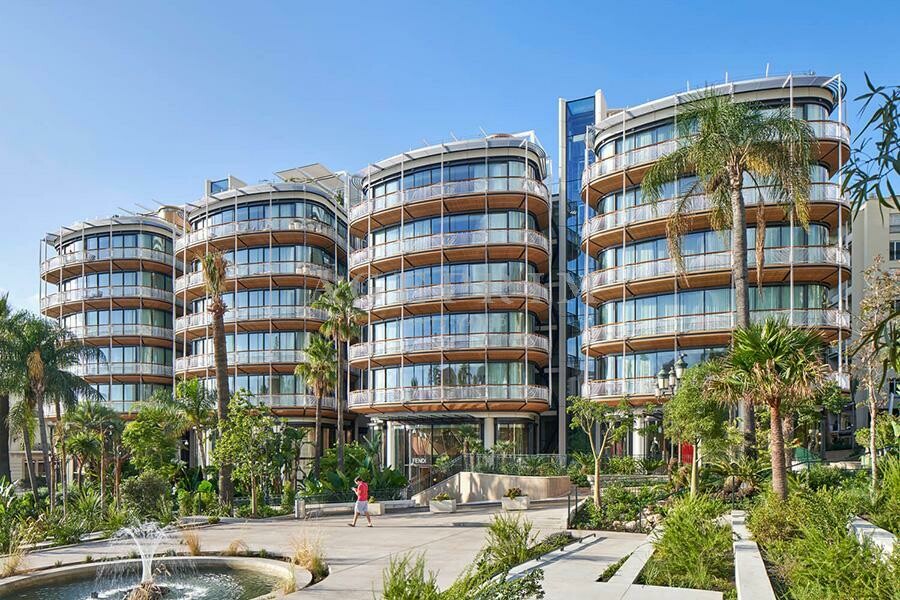 Magnificent Duplex With Exceptional Views of the Casino Square & the Sea