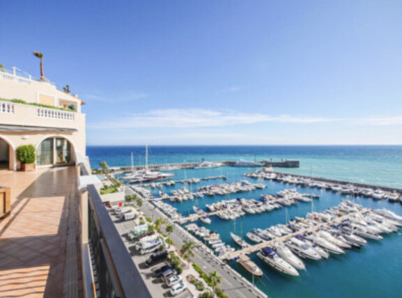 Family Apartment With Sea Views & Private Pool