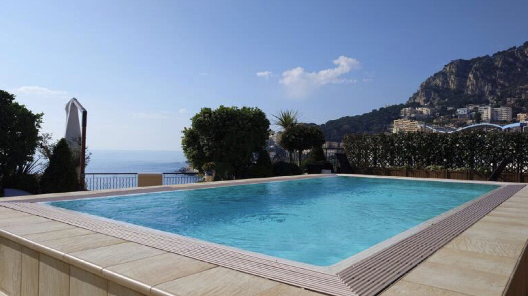 Family Apartment With Sea Views & Private Pool
