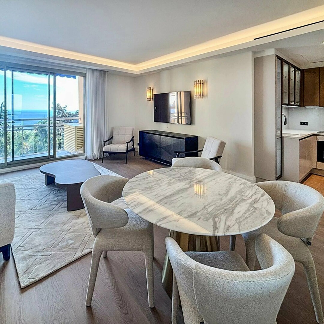Le Roqueville - Furnished and renovated three-room apartment - Apartments for rent in Monaco