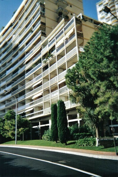 RARE! PARKING CASABIANCA