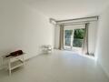 Spacious and bright 2-bedroom in the port - Apartments for rent in Monaco